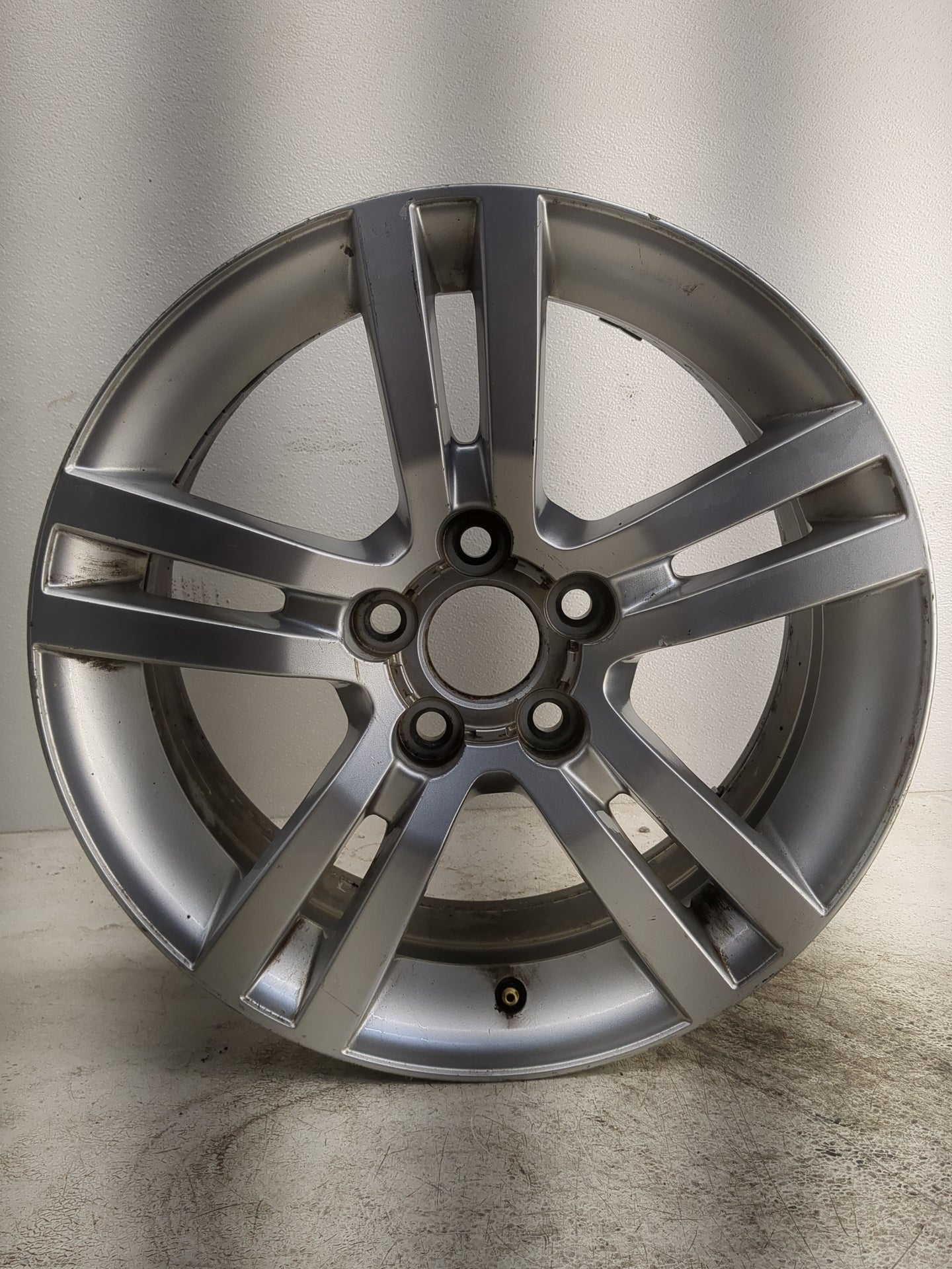 2008-2009 Pontiac G8 Oem Wheel Rim - Oemusedautoparts1.com