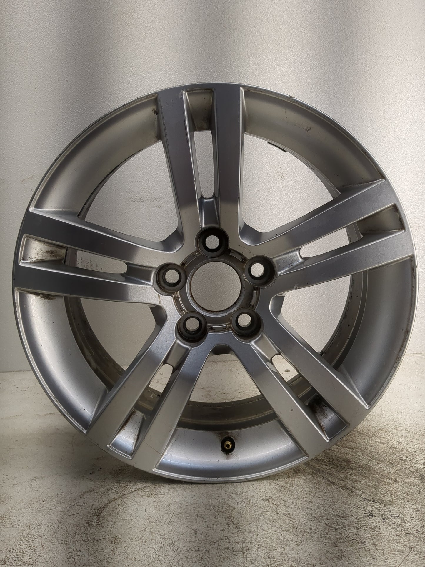2008-2009 Pontiac G8 Oem Wheel Rim - Oemusedautoparts1.com