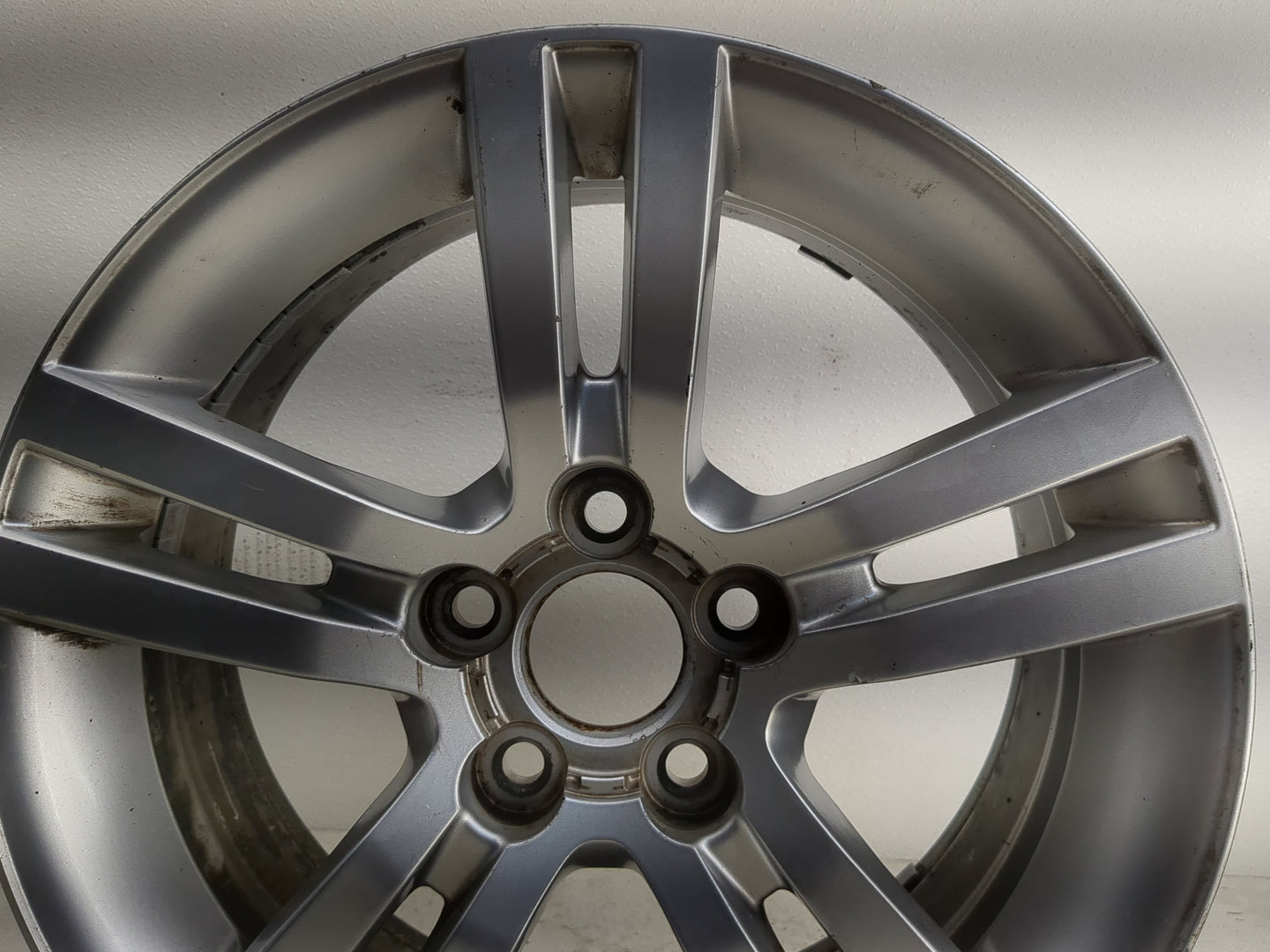 2008-2009 Pontiac G8 Oem Wheel Rim - Oemusedautoparts1.com