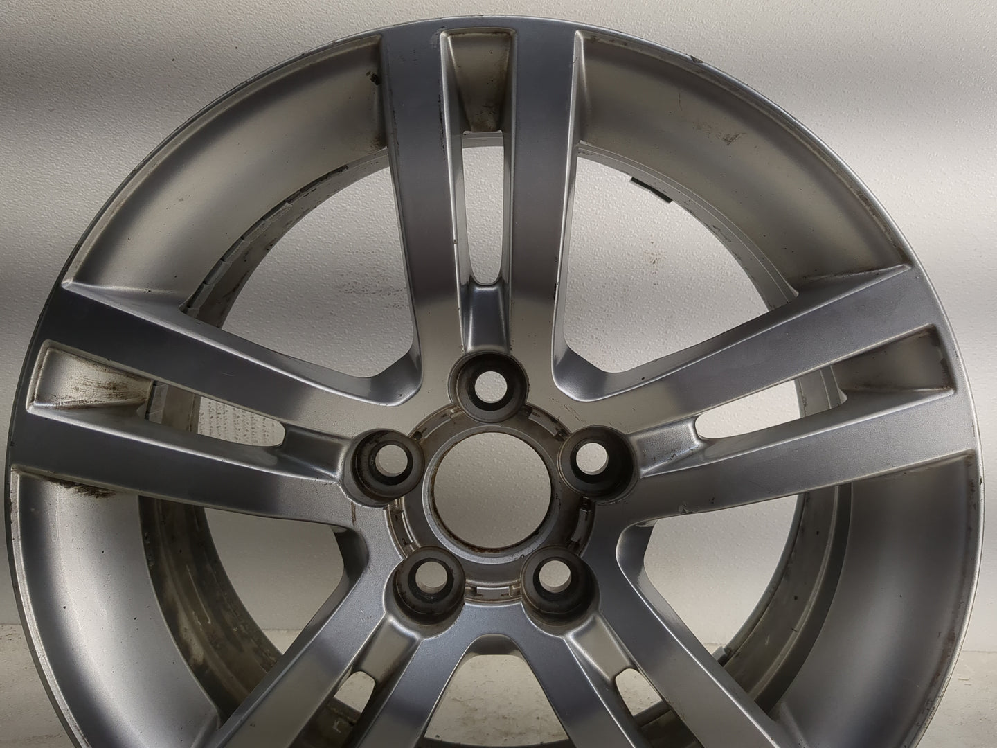 2008-2009 Pontiac G8 Oem Wheel Rim - Oemusedautoparts1.com