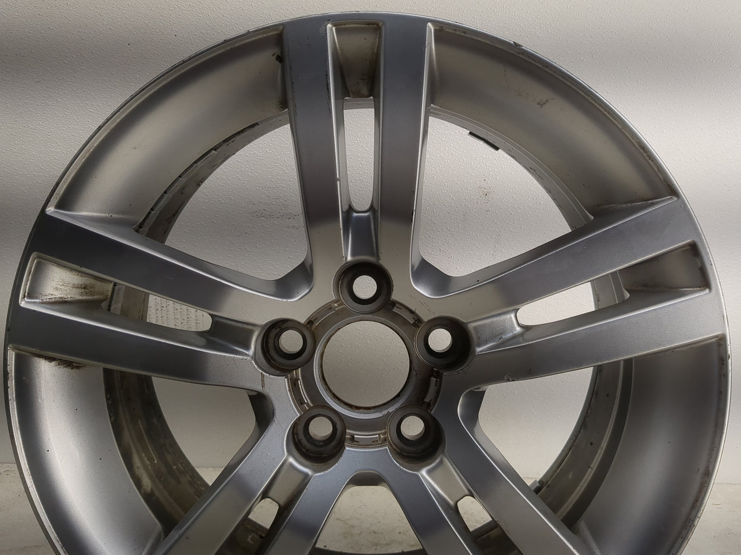 2008-2009 Pontiac G8 Oem Wheel Rim - Oemusedautoparts1.com