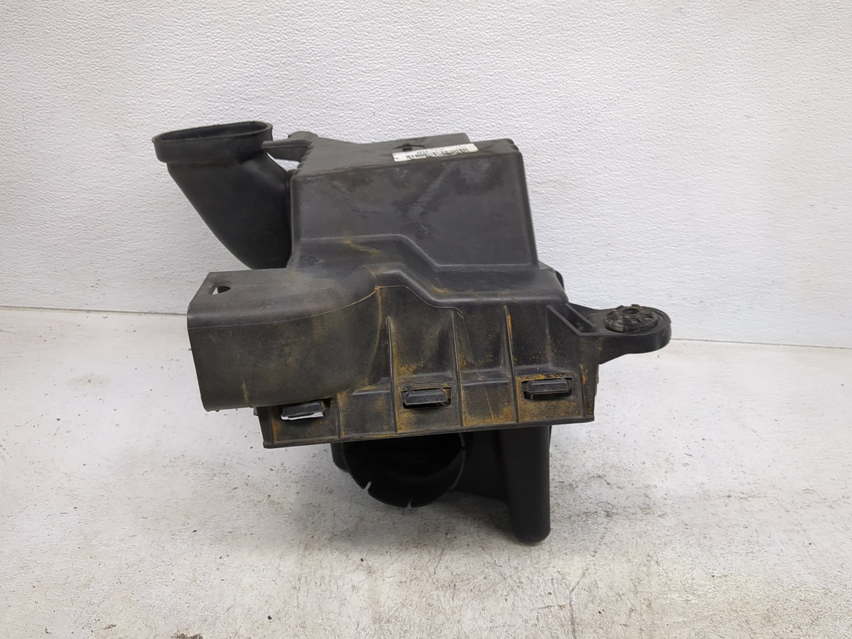 1999-2005 Pontiac Grand Am Air Cleaner Intake-duct Hose Tube 1270093 - Oemusedautoparts1.com