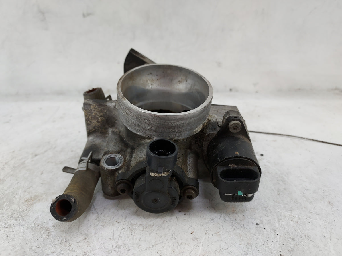 2000-2005 Pontiac Grand Am Throttle Body Fits Fits 2000 2001 2002 2003 2004 2005 OEM Used Auto Parts - Oemusedautoparts1.com