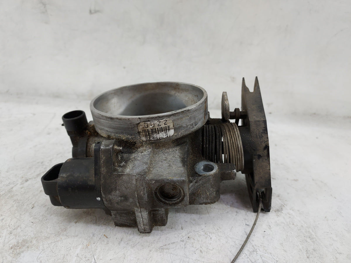 2000-2005 Pontiac Grand Am Throttle Body Fits Fits 2000 2001 2002 2003 2004 2005 OEM Used Auto Parts - Oemusedautoparts1.com
