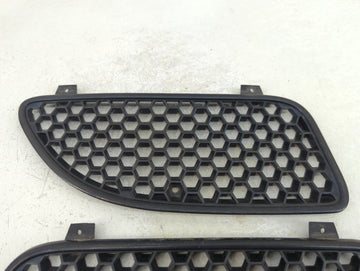 1999-2005 Pontiac Grand Am Front Grille Bumper Not Included