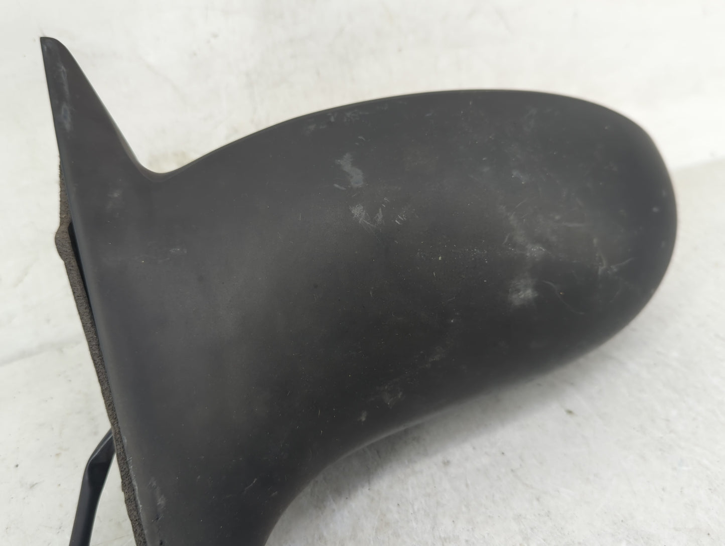 2002-2005 Pontiac Grand Am Driver Side View Mirror - Left Door Mirror OEM Used - Oemusedautoparts1.com