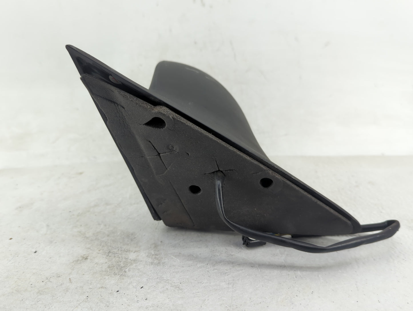 2002-2005 Pontiac Grand Am Driver Side View Mirror - Left Door Mirror OEM Used - Oemusedautoparts1.com