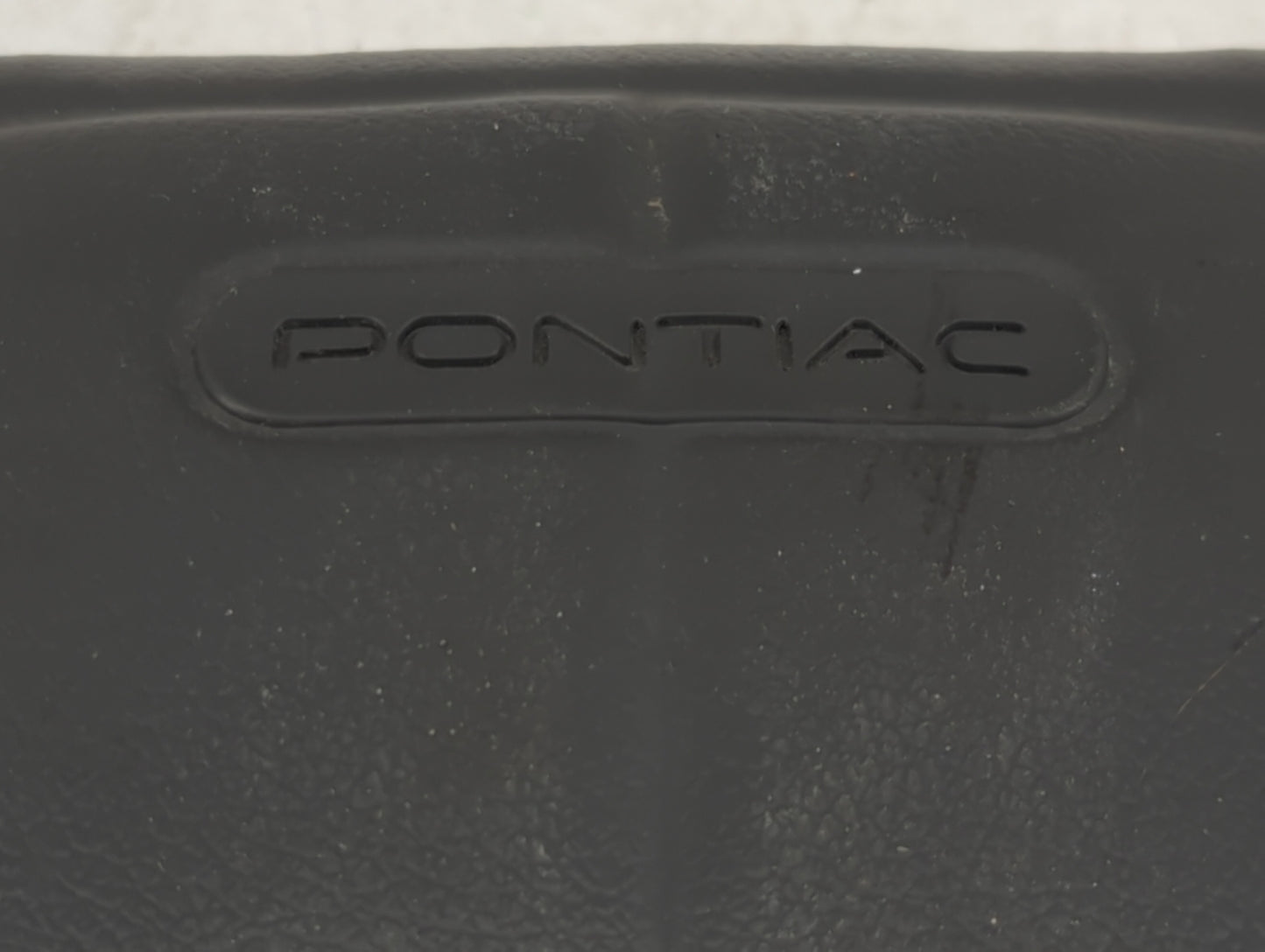 1999-2000 Pontiac Grand Prix Air Bag Driver Left Steering Wheel Mounted - Oemusedautoparts1.com