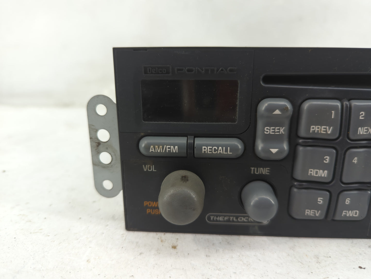 1996-2003 Pontiac Grand Prix Radio AM FM Cd Player Receiver Replacement Fits Fits 1996 1997 1998 1999 2000 2001 2002 2003 OE