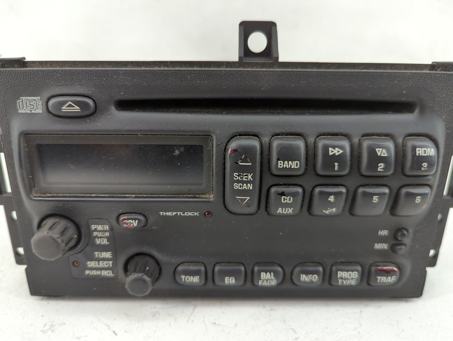 2004-2008 Pontiac Grand Prix Radio AM FM Cd Player Receiver Replacement Fits Fits 2004 2005 2006 2007 2008 OEM Used Auto Par
