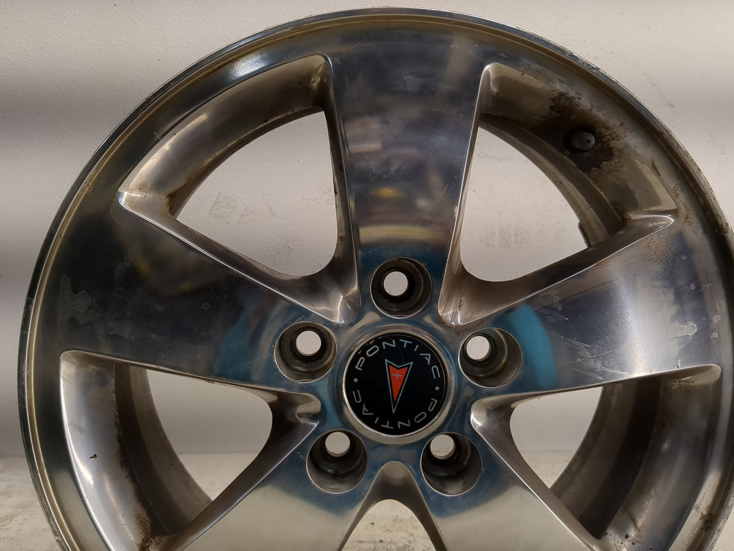 2005-2008 Pontiac Grand Prix Oem Wheel Rim - Oemusedautoparts1.com