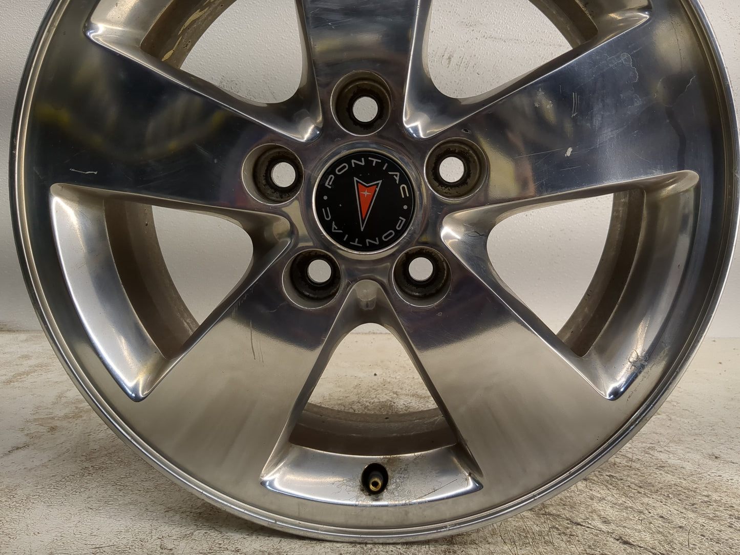 2005-2008 Pontiac Grand Prix Oem Wheel Rim - Oemusedautoparts1.com