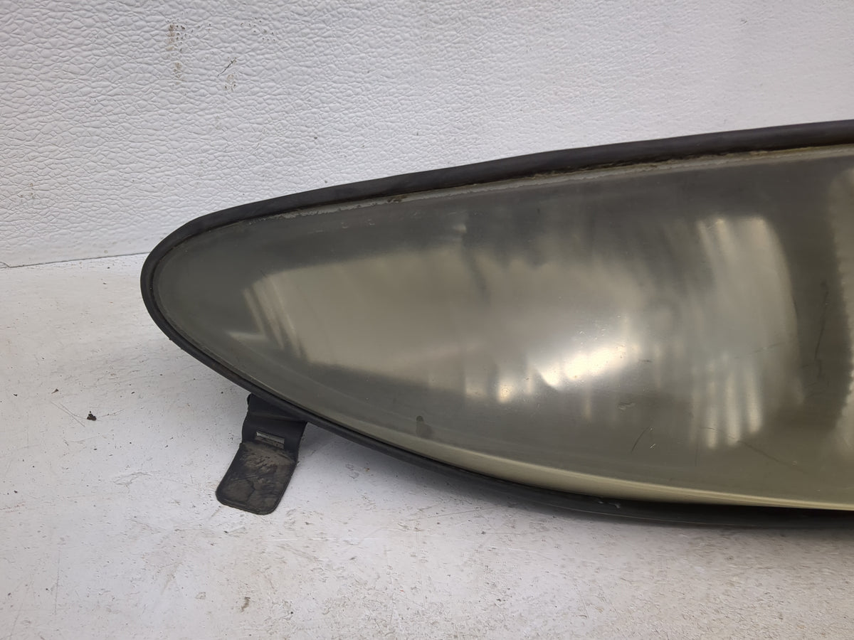 2004 Pontiac Grand Prix Passenger Right Oem Head Light Headlight Lamp 5036622 - Oemusedautoparts1.com