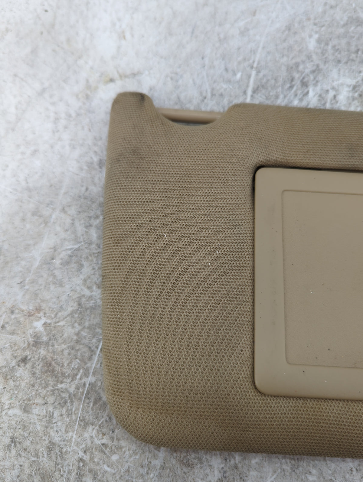 2005-2008 Pontiac Grand Prix Sun Visor Shade Replacement Driver Left Mirror Fits Fits 2005 2006 2007 2008 OEM Used Auto Part