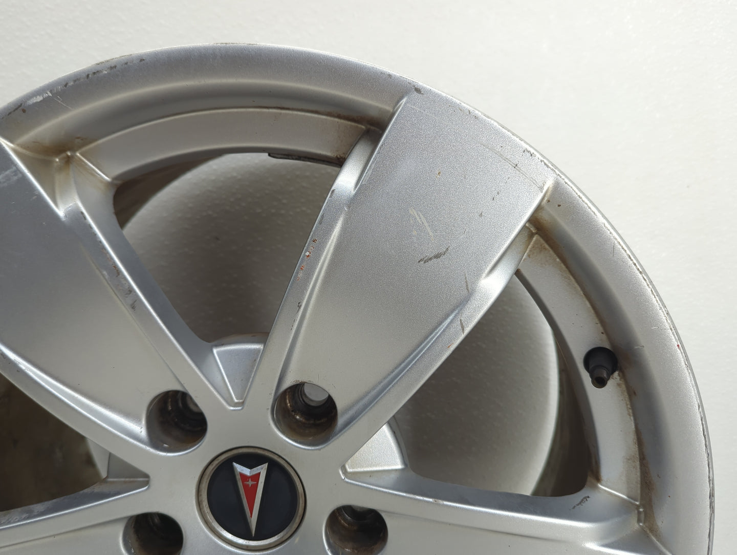 2004-2004 Pontiac Gto Oem Wheel Rim - Oemusedautoparts1.com