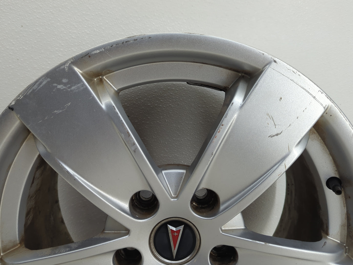 2004-2004 Pontiac Gto Oem Wheel Rim - Oemusedautoparts1.com