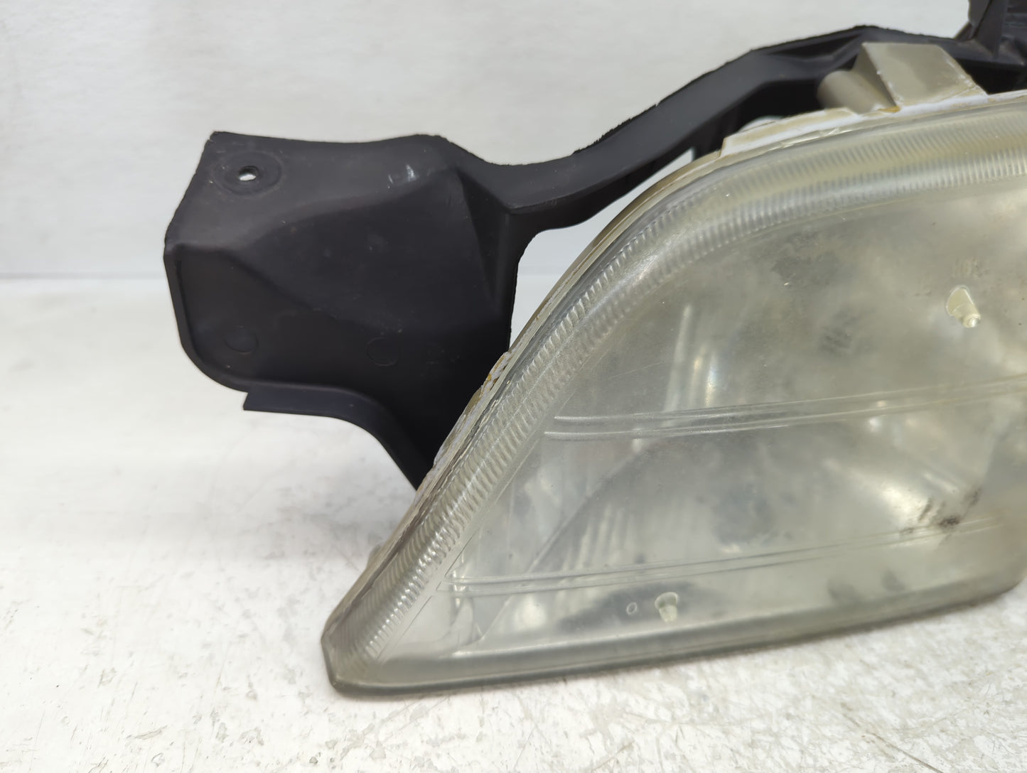 1999-2005 Pontiac Montana Driver Left Oem Head Light Headlight Lamp - Oemusedautoparts1.com