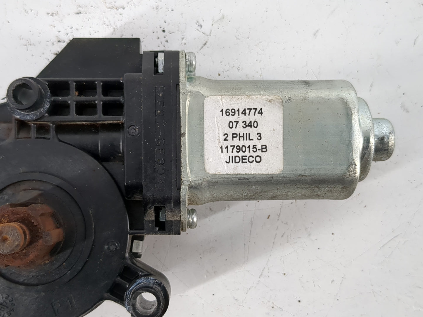 2006-2008 Pontiac Torrent Passenger Front Right Power Window Motor - Oemusedautoparts1.com
