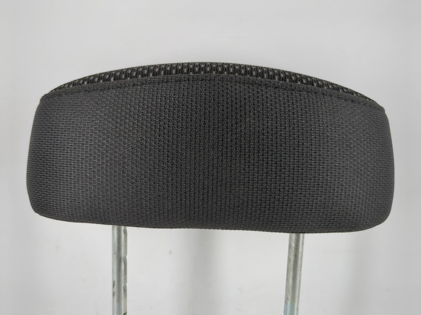 0 Pontiac Torrent Headrest Head Rest Rear Seat Fits OEM Used Auto Parts - Oemusedautoparts1.com
