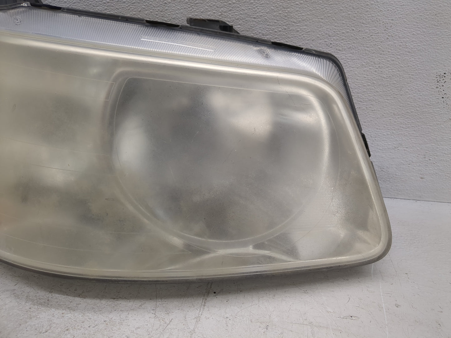 2006-2009 Pontiac Torrent Passenger Right Oem Head Light Headlight Lamp - Oemusedautoparts1.com
