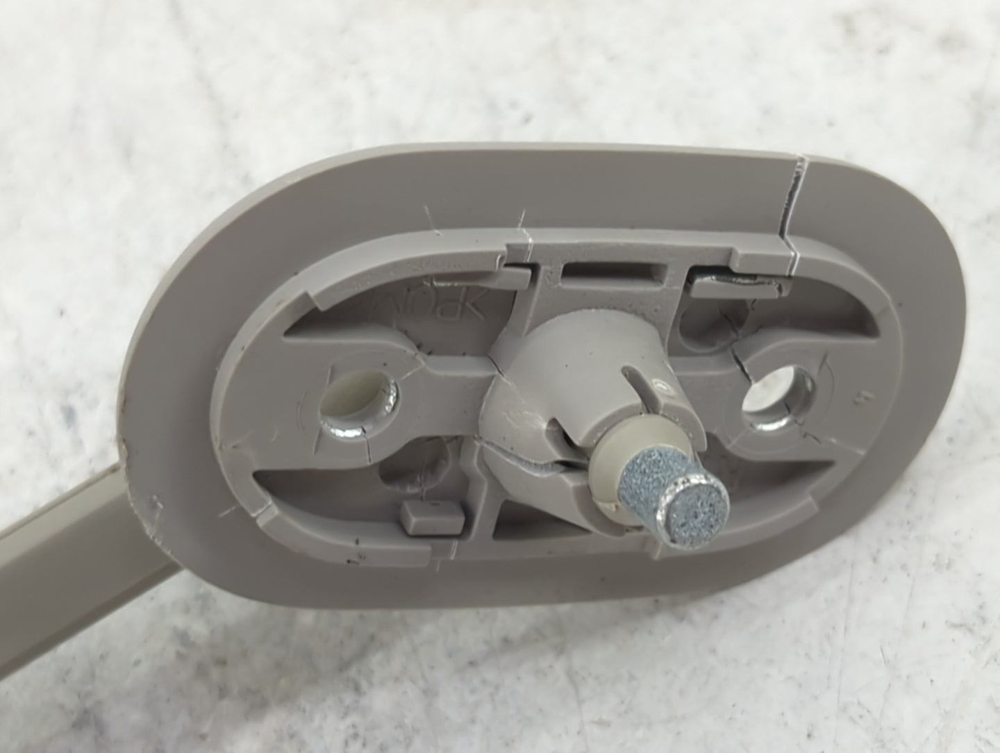 2005-2008 Pontiac Vibe Sun Visor Shade Replacement Passenger Right Mirror Fits Fits 2005 2006 2007 2008 OEM Used Auto Parts 