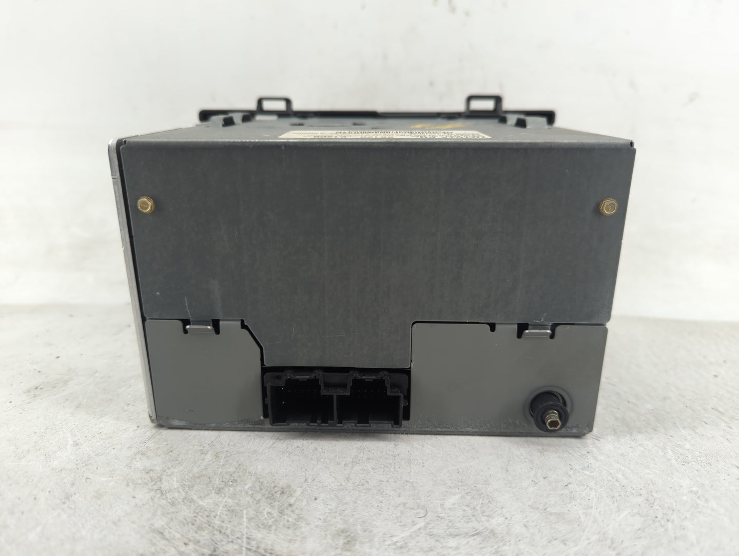 2009 Pontiac Vibe Radio AM FM Cd Player Receiver Replacement Fits OEM Used Auto Parts - Oemusedautoparts1.com