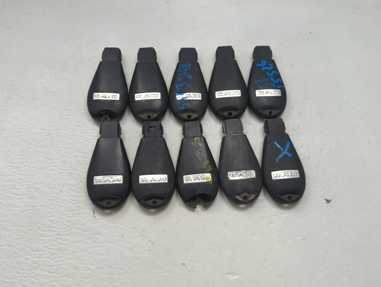 Lot of 10 Ram Keyless Entry Remote Fob MIXED FCC IDS MIXED PART NUMBERS 1475710 - Oemusedautoparts1.com