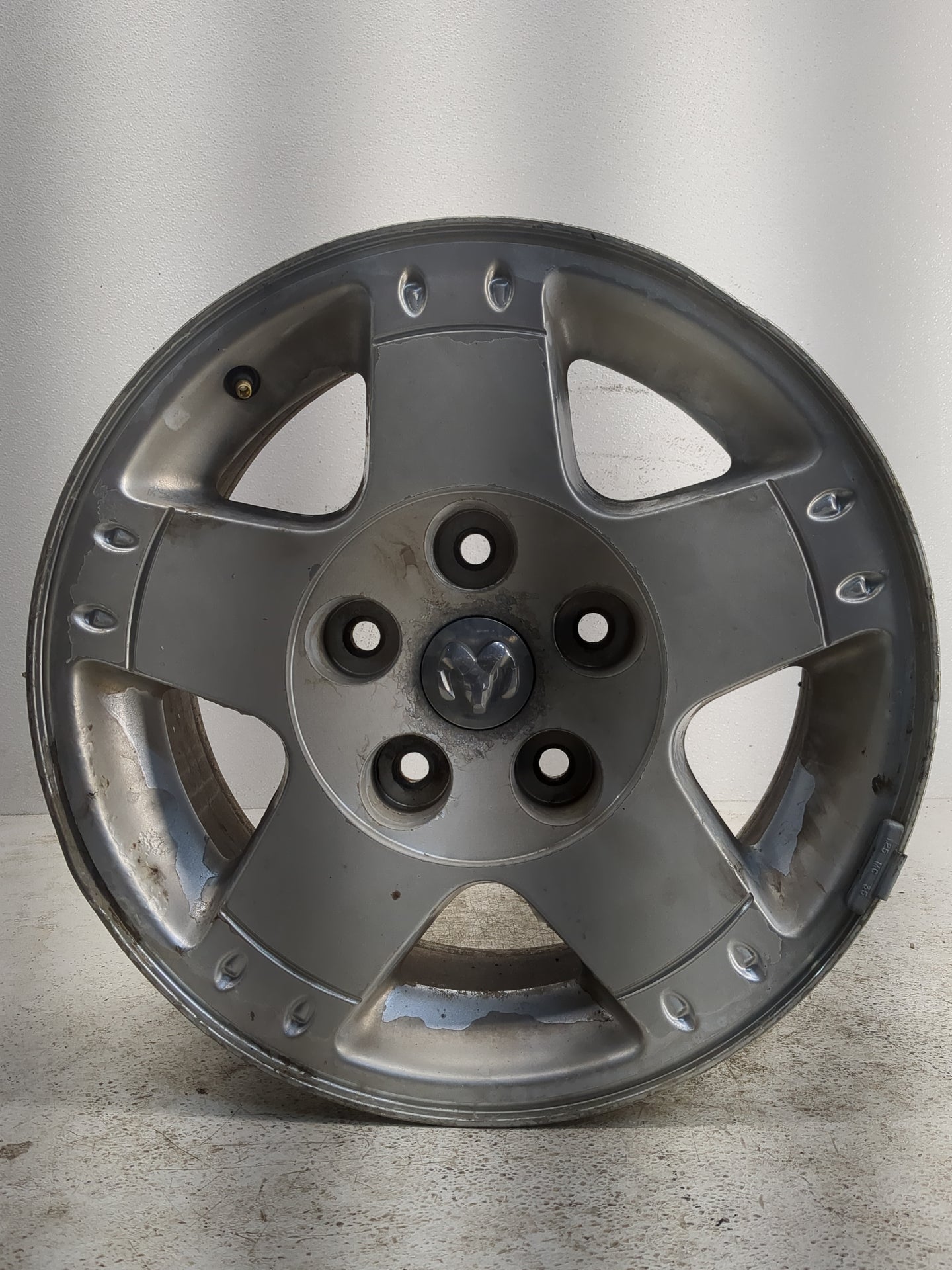 Ram 1500 Oem Wheel Rim - Oemusedautoparts1.com