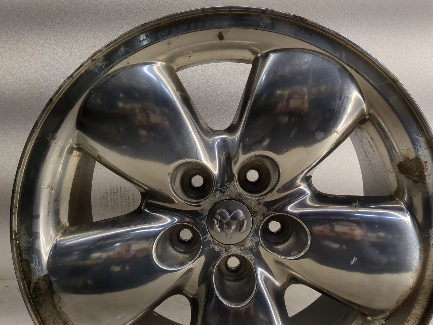Ram 1500 Oem Wheel Rim 1281493 - Oemusedautoparts1.com