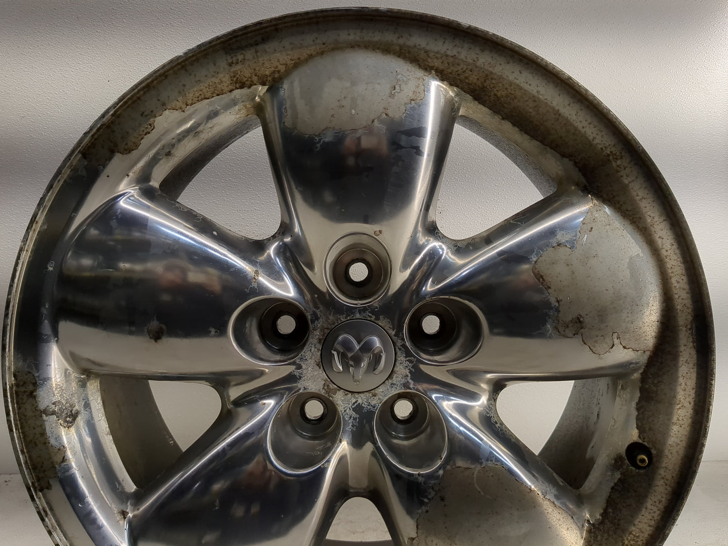 Ram 1500 Oem Wheel Rim 1281494 - Oemusedautoparts1.com