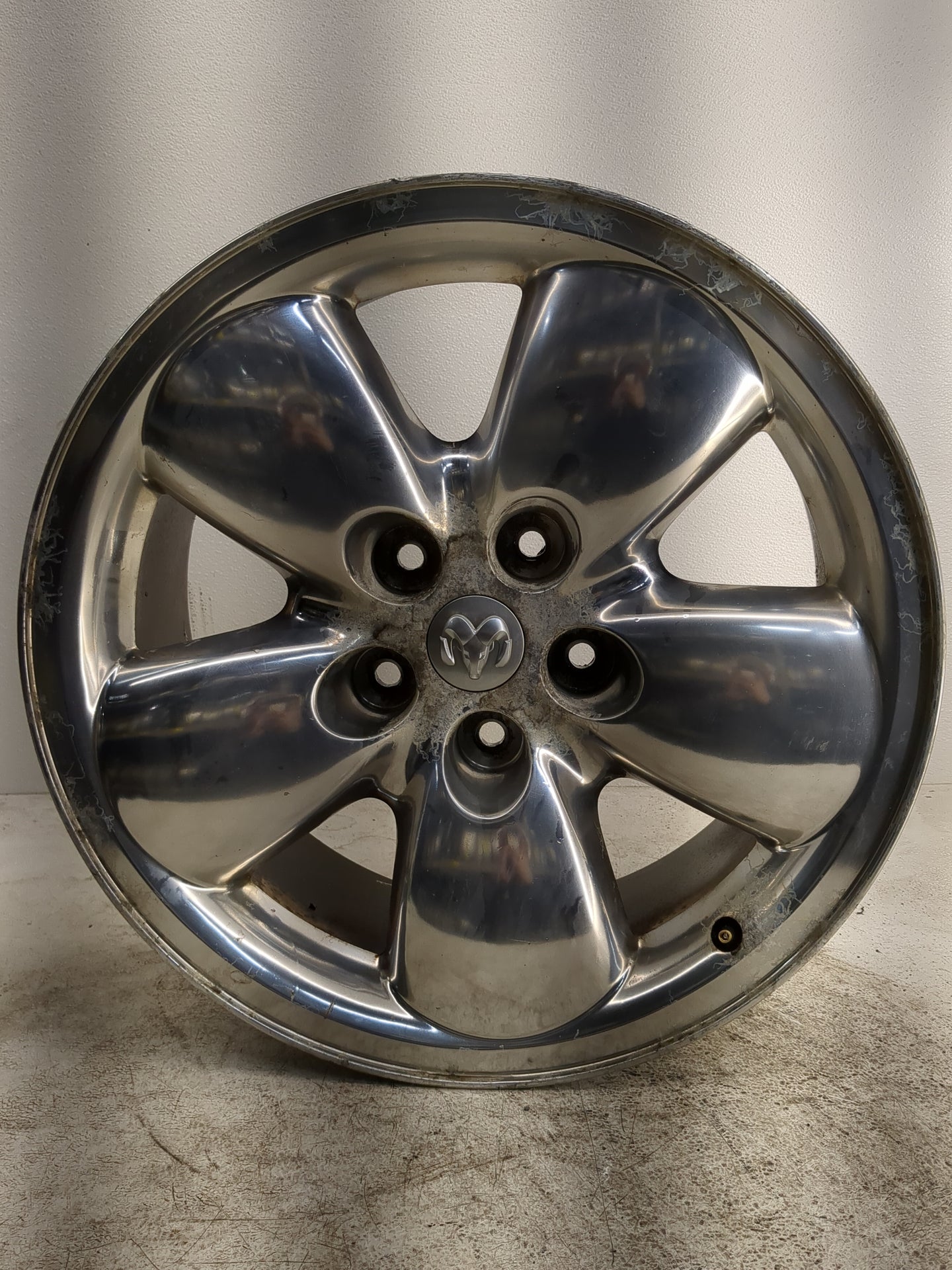 Ram 1500 Oem Wheel Rim - Oemusedautoparts1.com