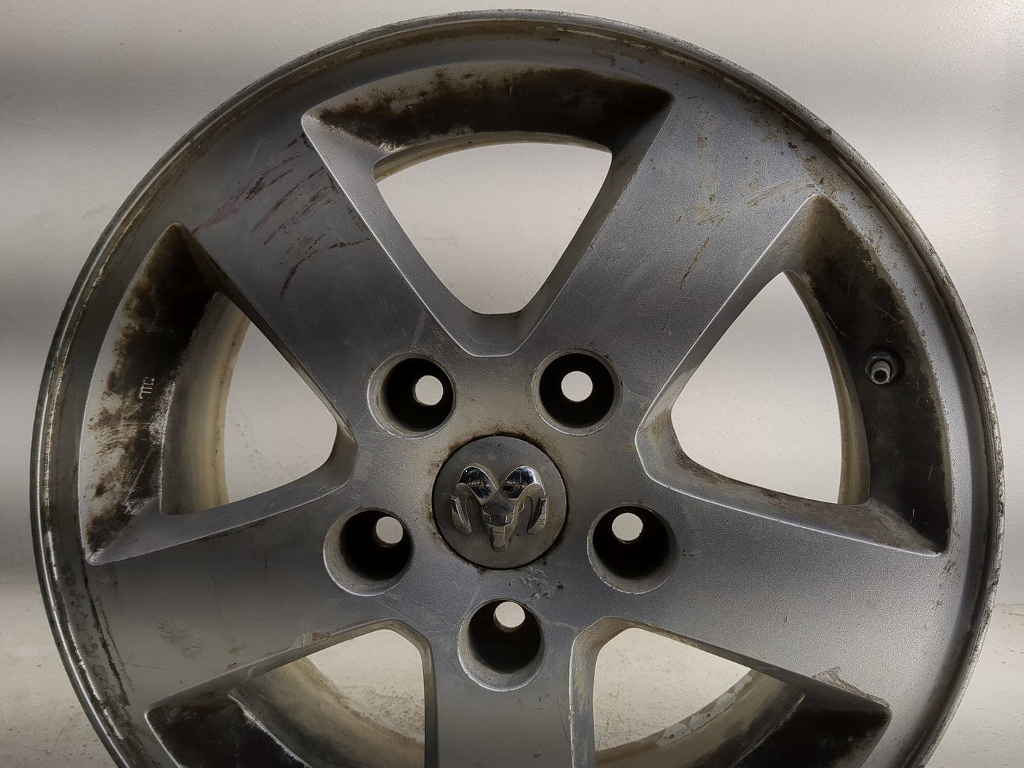 2011-2012 Ram 1500 Oem Wheel Rim - Oemusedautoparts1.com