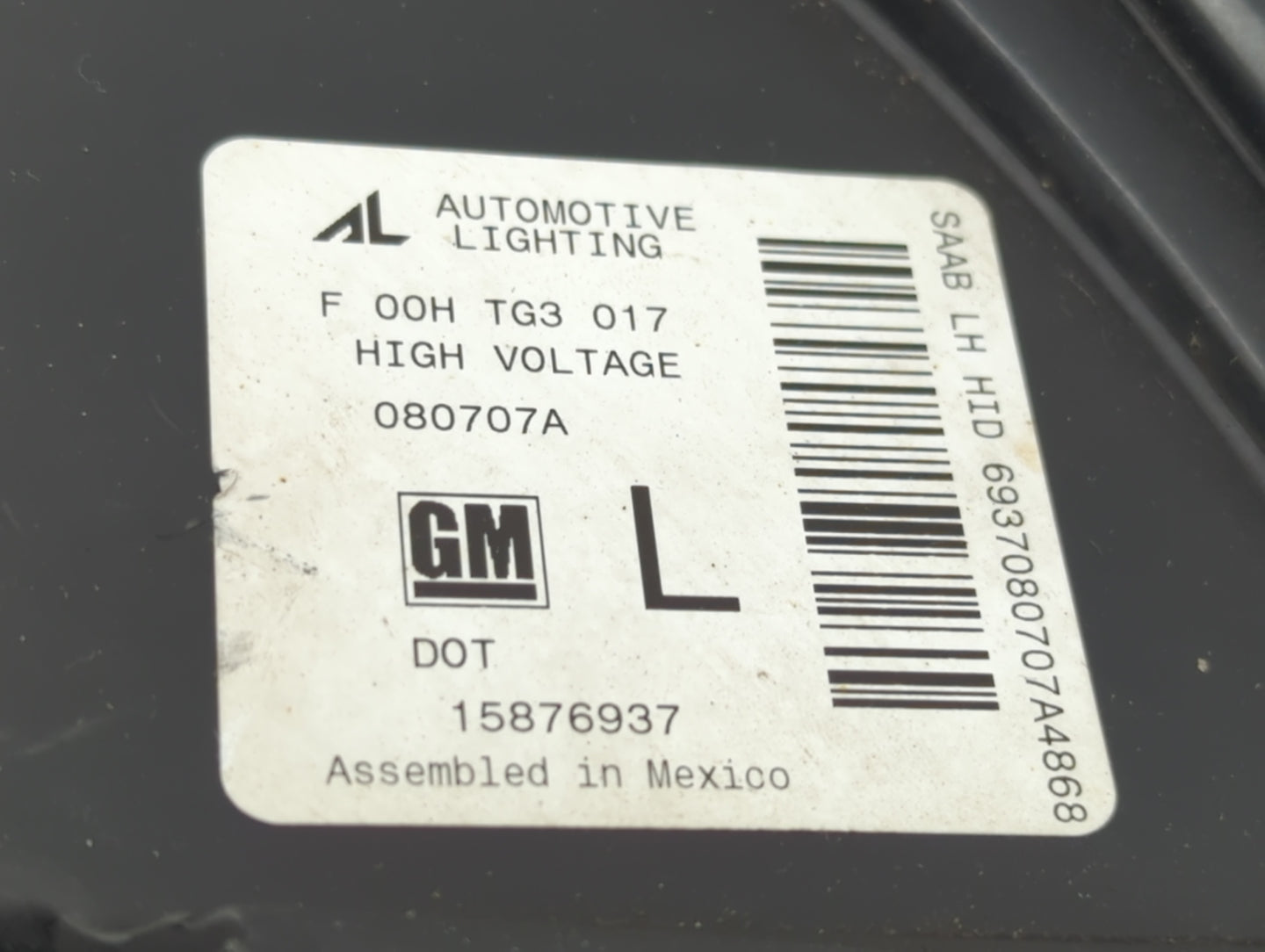 2005-2009 Saab 9-7x Driver Left Oem Head Light Headlight Lamp - Oemusedautoparts1.com