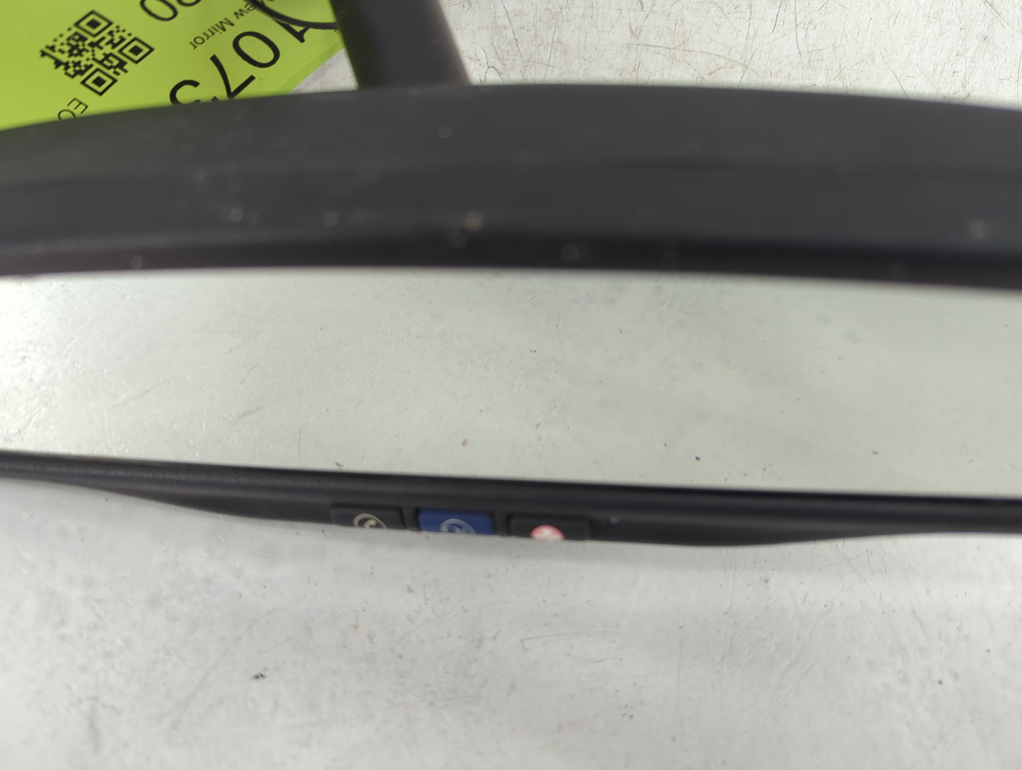 0 Saturn Outlook Interior Rear View Mirror Replacement OEM Fits OEM Used Auto Parts - Oemusedautoparts1.com