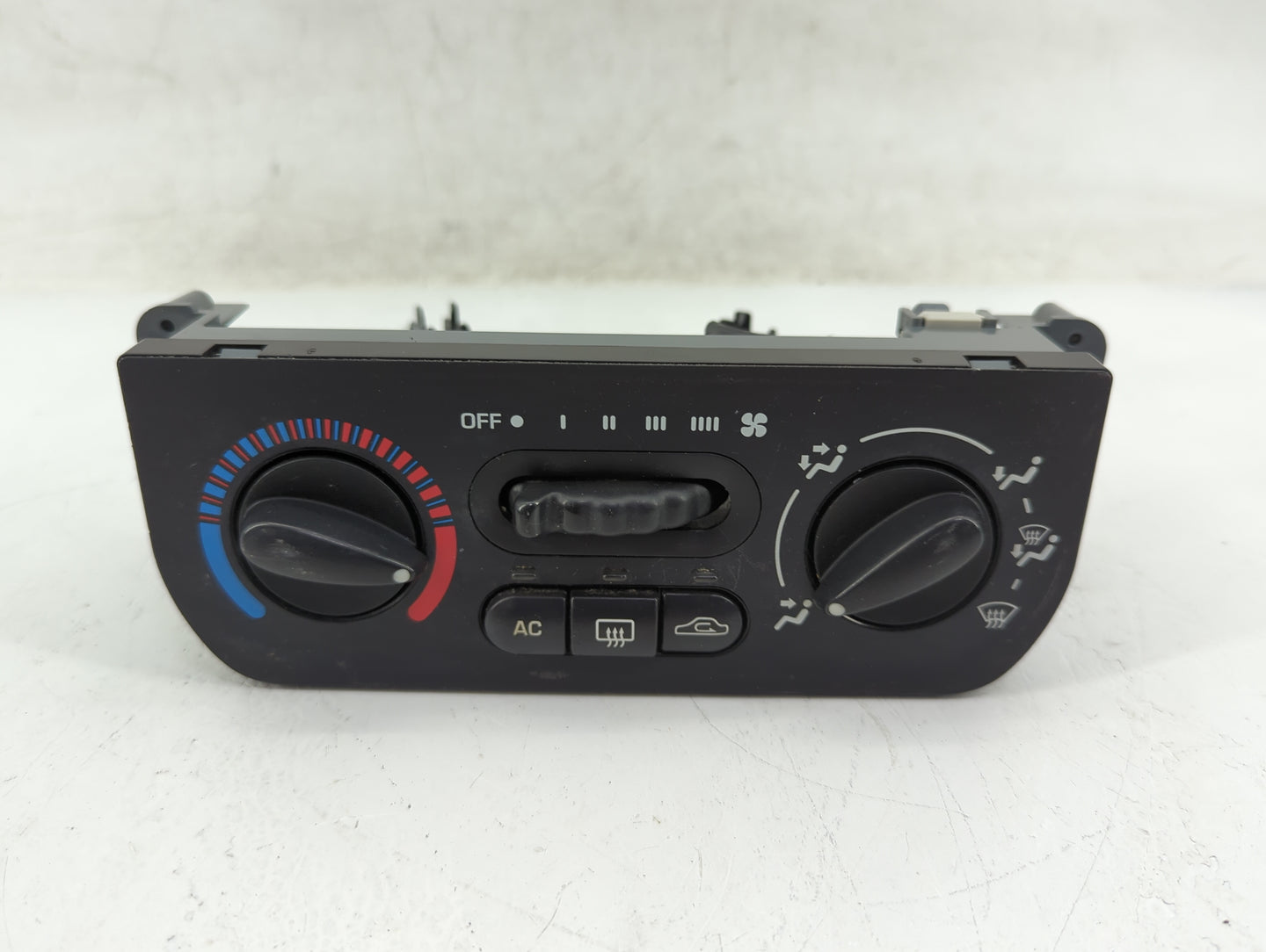 0 Saturn Saturn S Series Climate Control Module Temperature AC/Heater Replacement Fits Fits 200 2001 2002 OEM Used Auto Part