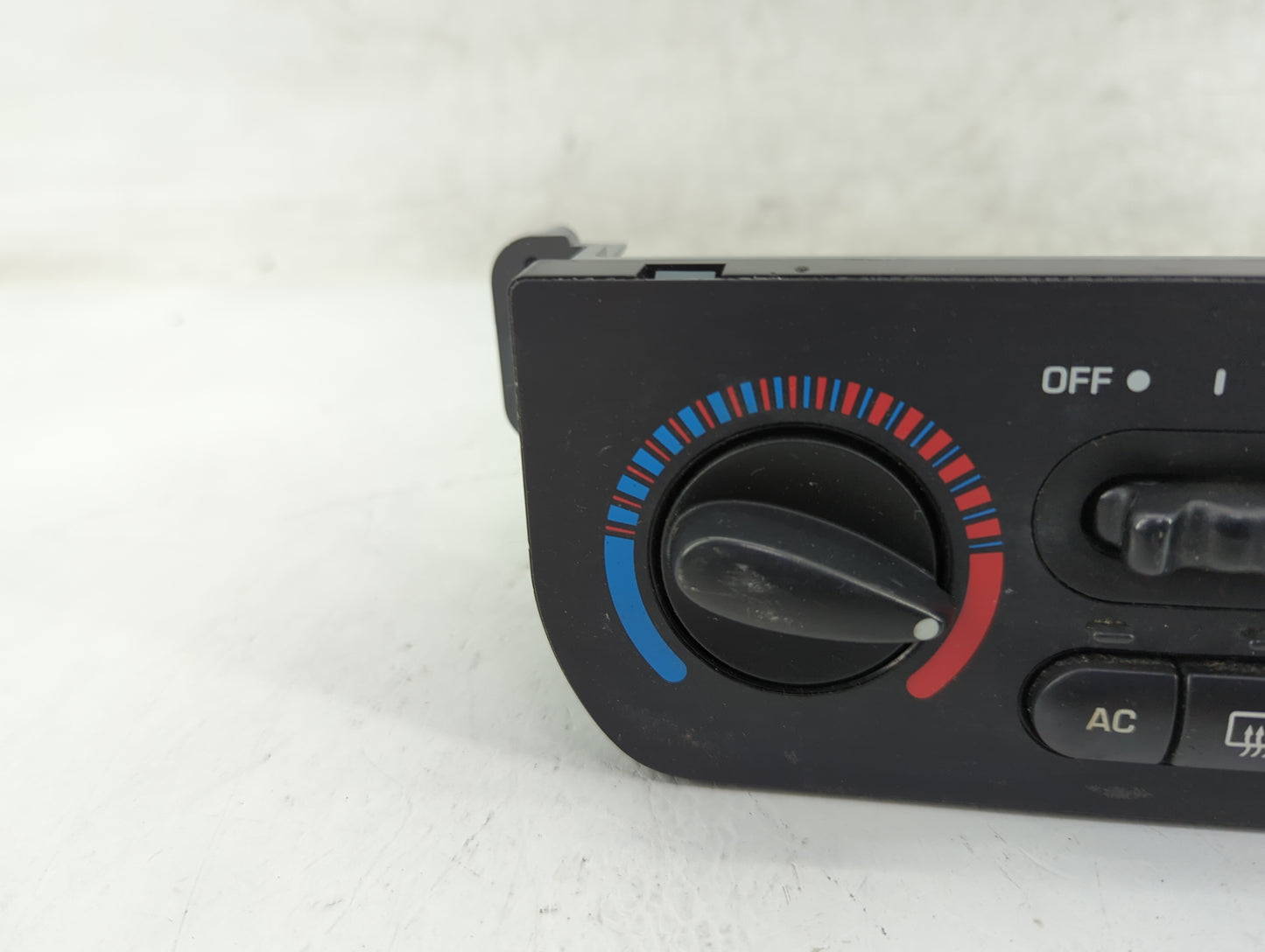 0 Saturn Saturn S Series Climate Control Module Temperature AC/Heater Replacement Fits Fits 200 2001 2002 OEM Used Auto Part