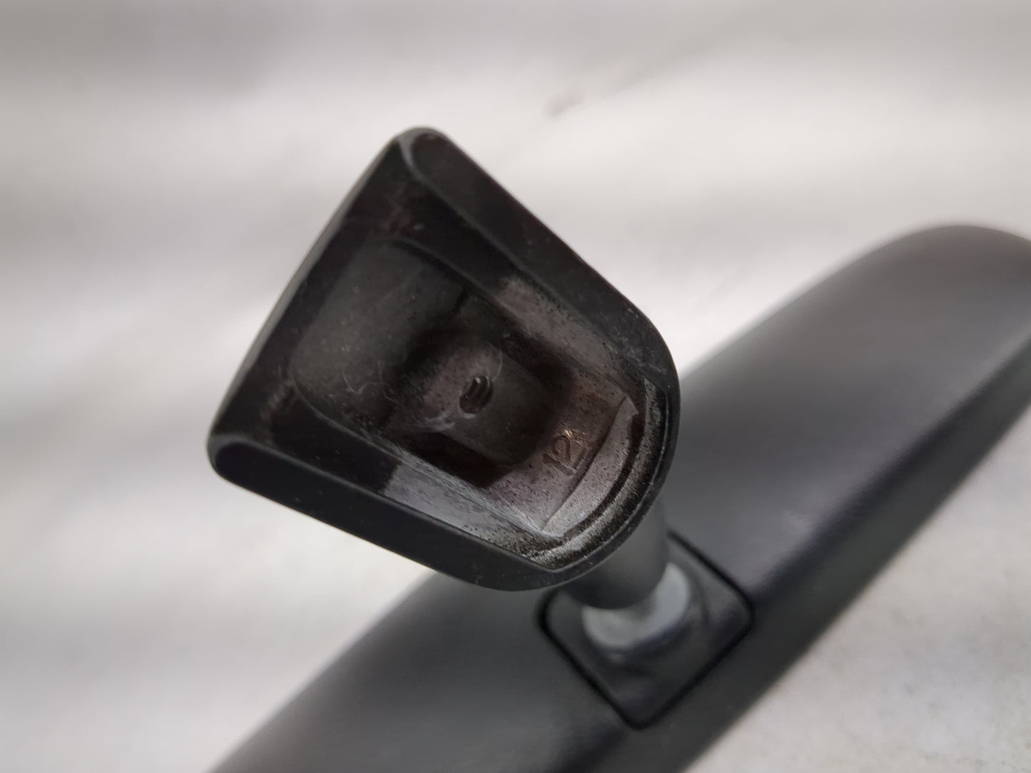 1997-2002 Saturn Sl2 Interior Rear View Mirror Replacement OEM Fits OEM Used Auto Parts - Oemusedautoparts1.com