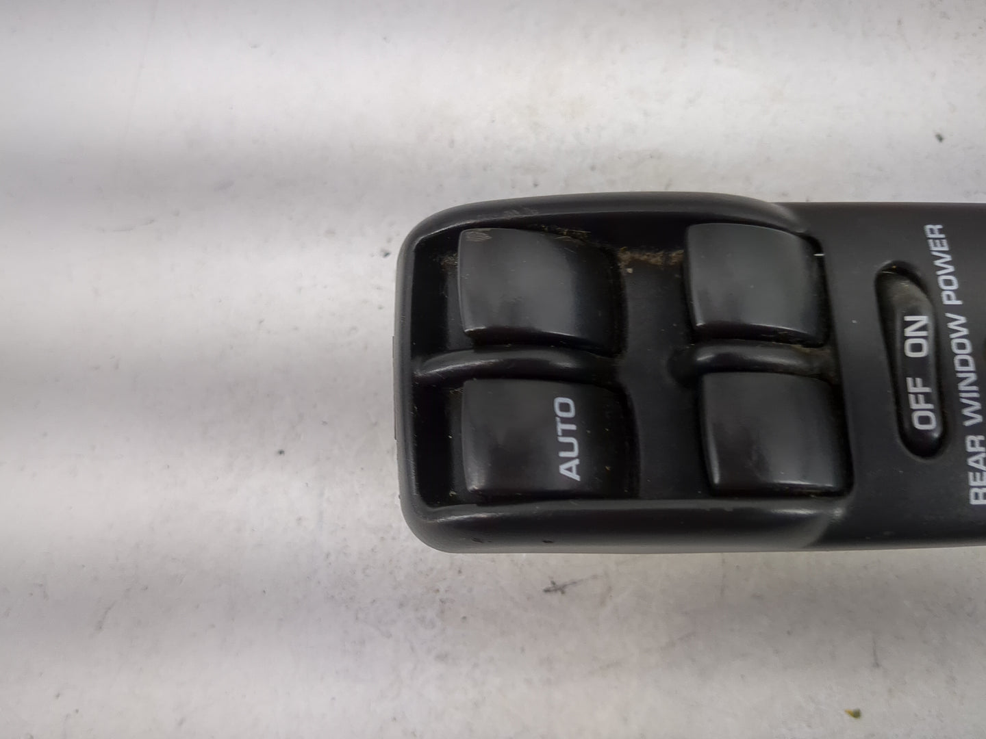 1996-1999 Saturn Sl2 Master Power Window Switch Replacement Driver Side Left Fits Fits 1996 1997 1998 1999 OEM Used Auto Par