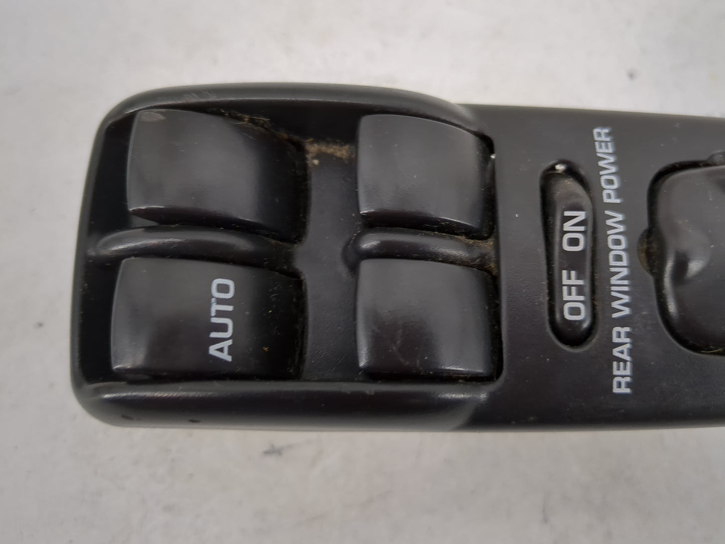 1996-1999 Saturn Sl2 Master Power Window Switch Replacement Driver Side Left Fits Fits 1996 1997 1998 1999 OEM Used Auto Par