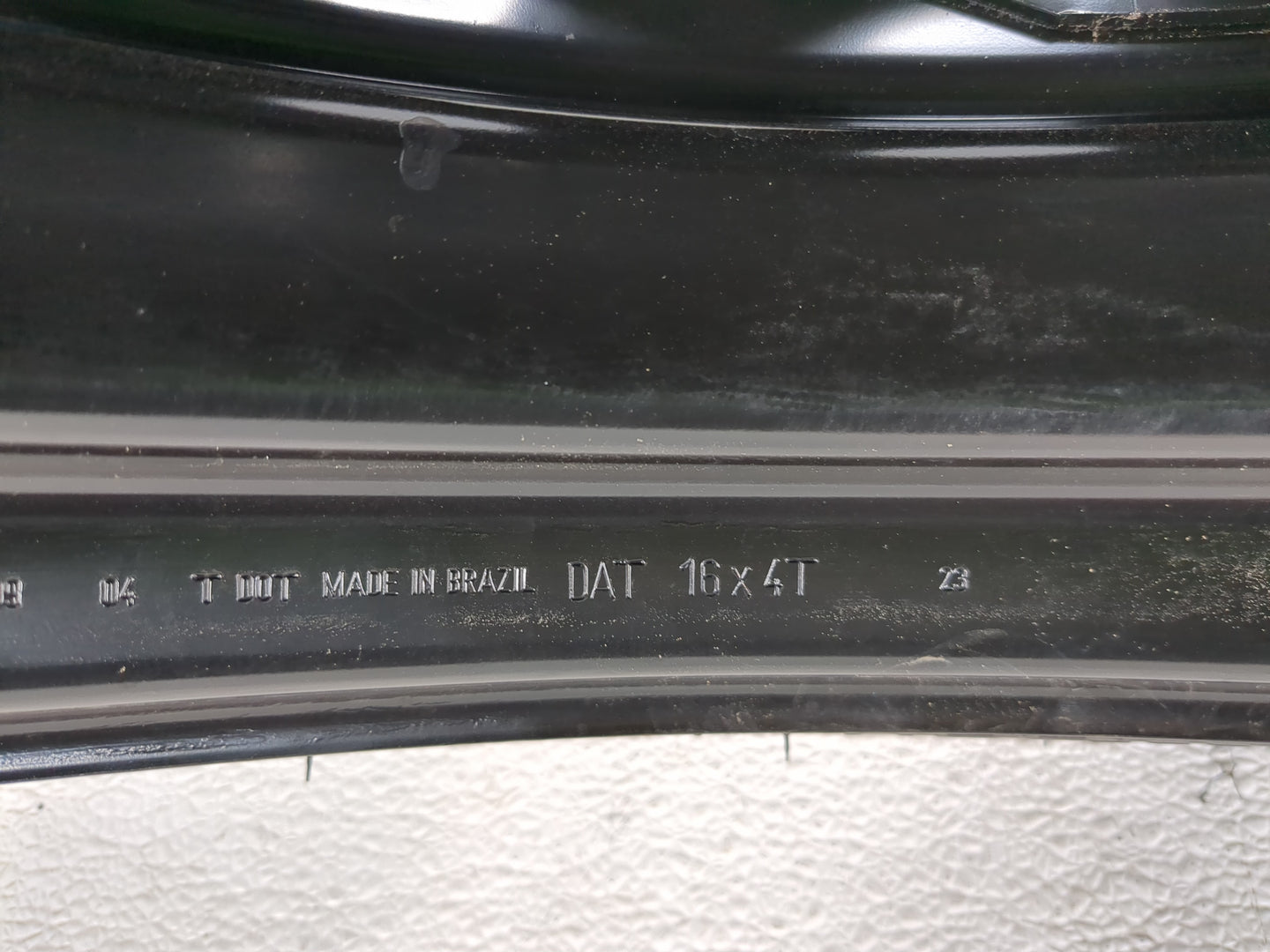 2002-2010 Saturn Vue Spare Donut Tire Wheel Rim Oem - Oemusedautoparts1.com