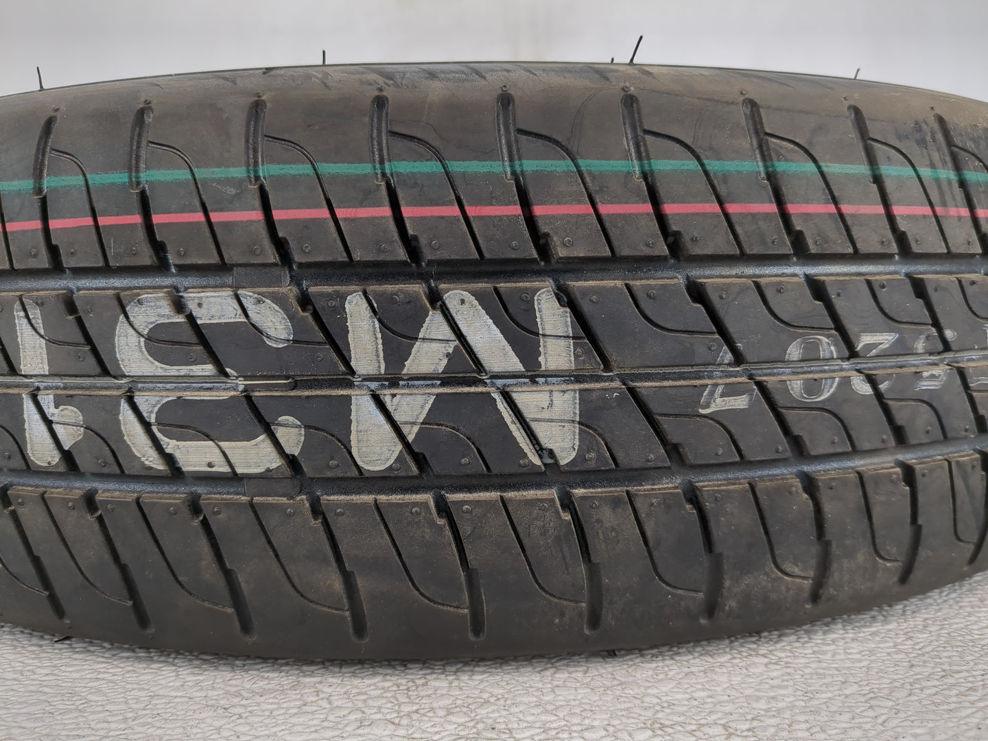 2002-2010 Saturn Vue Spare Donut Tire Wheel Rim Oem - Oemusedautoparts1.com