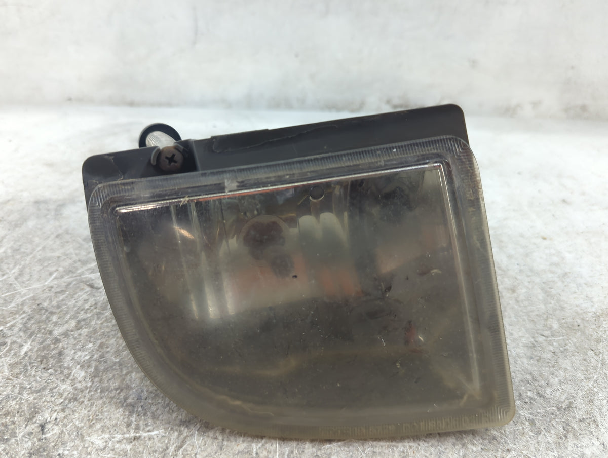 2002-2005 Saturn Vue Passenger Right Oem Fog Light Lamp - Oemusedautoparts1.com