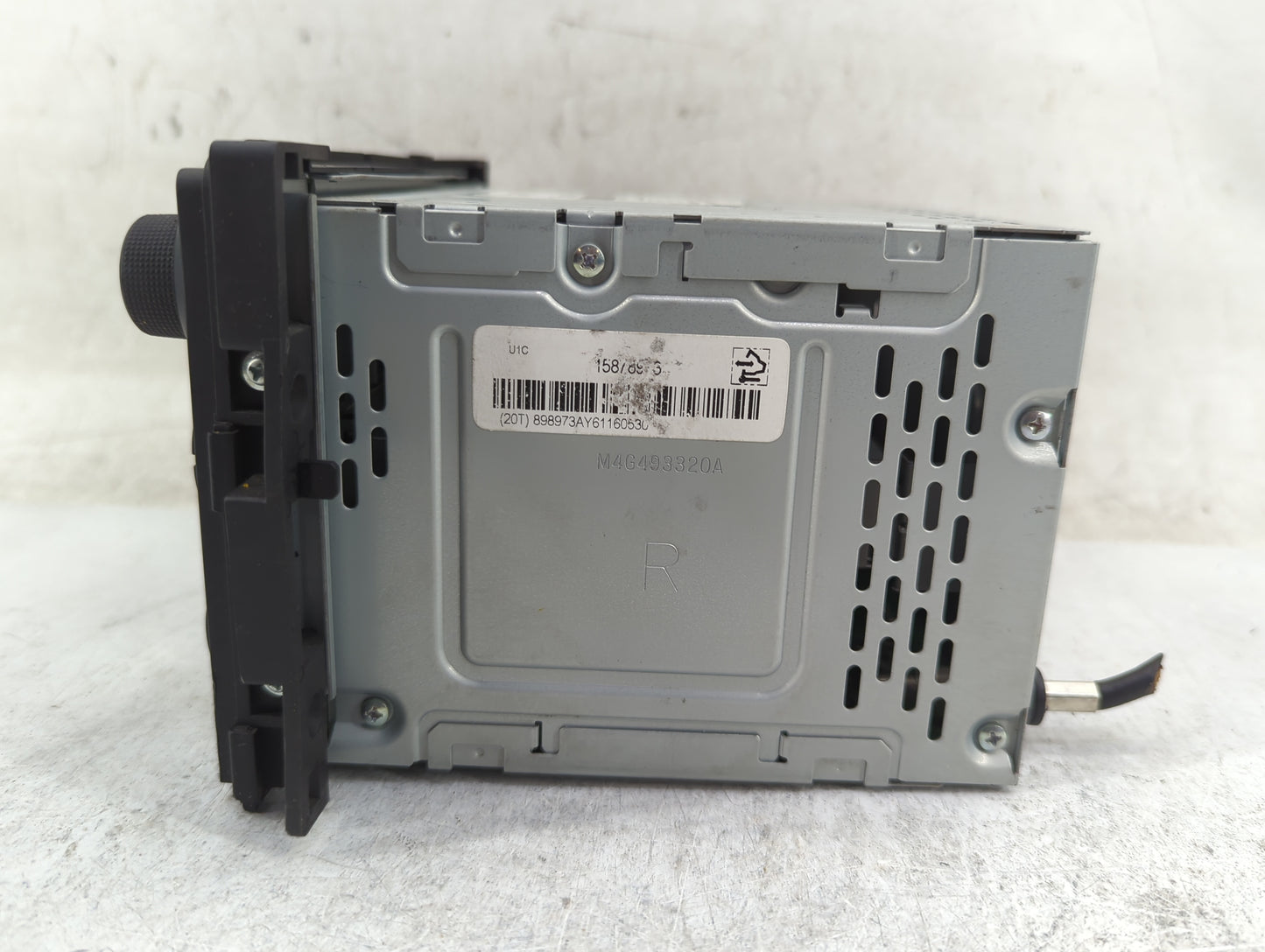 2006-2007 Saturn Vue Radio AM FM Cd Player Receiver Replacement Fits Fits 2006 2007 OEM Used Auto Parts - Oemusedautoparts1.