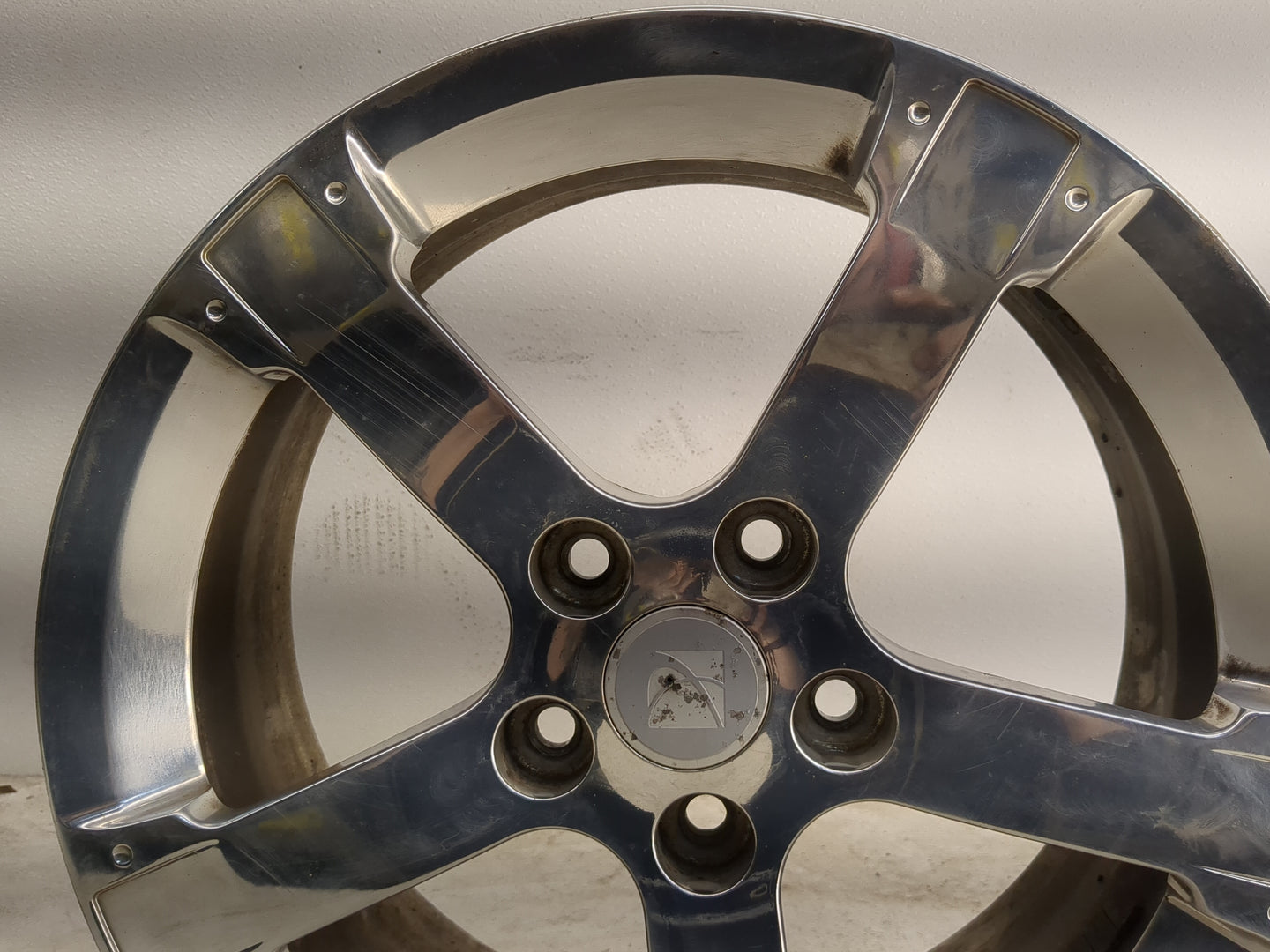 2004-2010 Saturn Vue Oem Wheel Rim 1302843 - Oemusedautoparts1.com