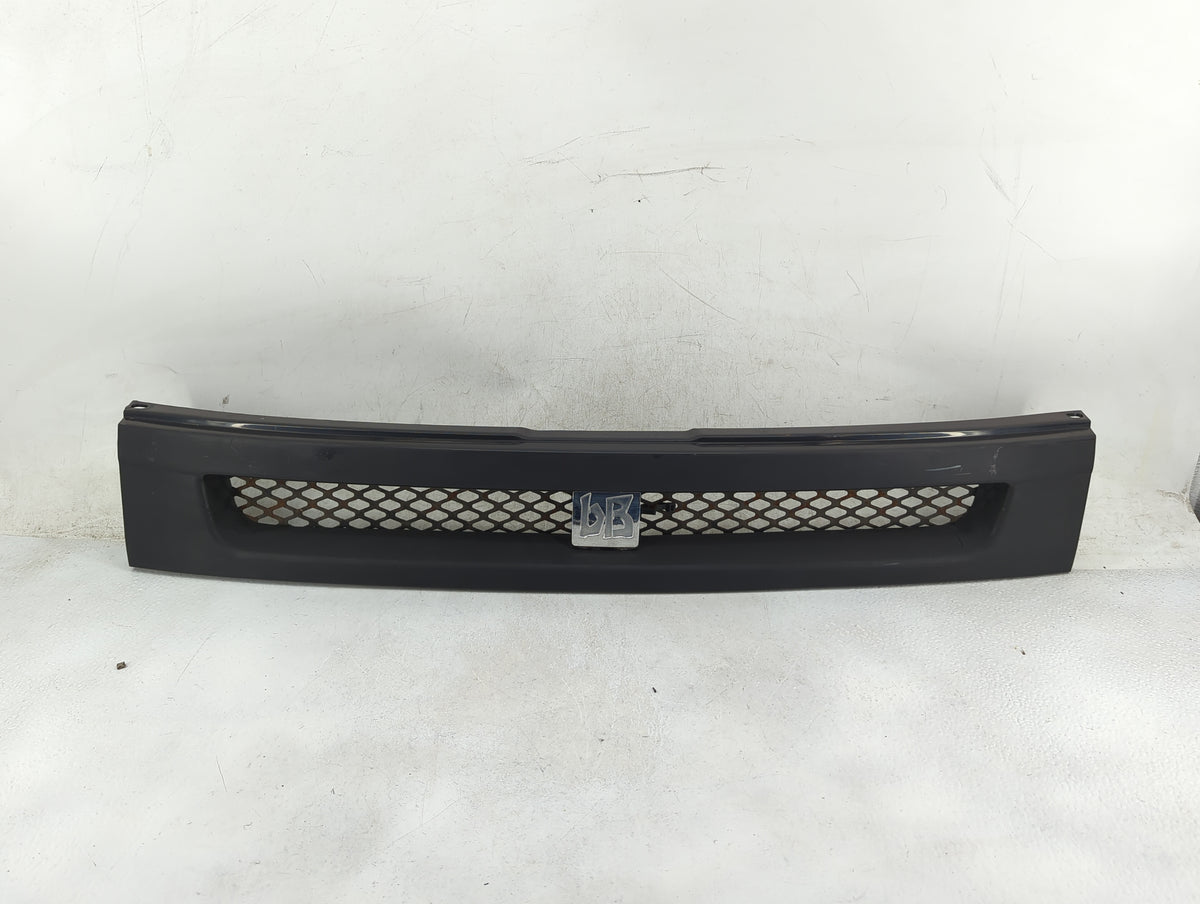 2004-2006 Scion Xb Front Grille Bumper Not Included - Oemusedautoparts1.com