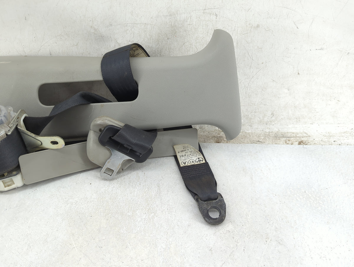 2004-2006 Scion Xb Passenger Front Seatbelt Retractor 5025170 - Oemusedautoparts1.com