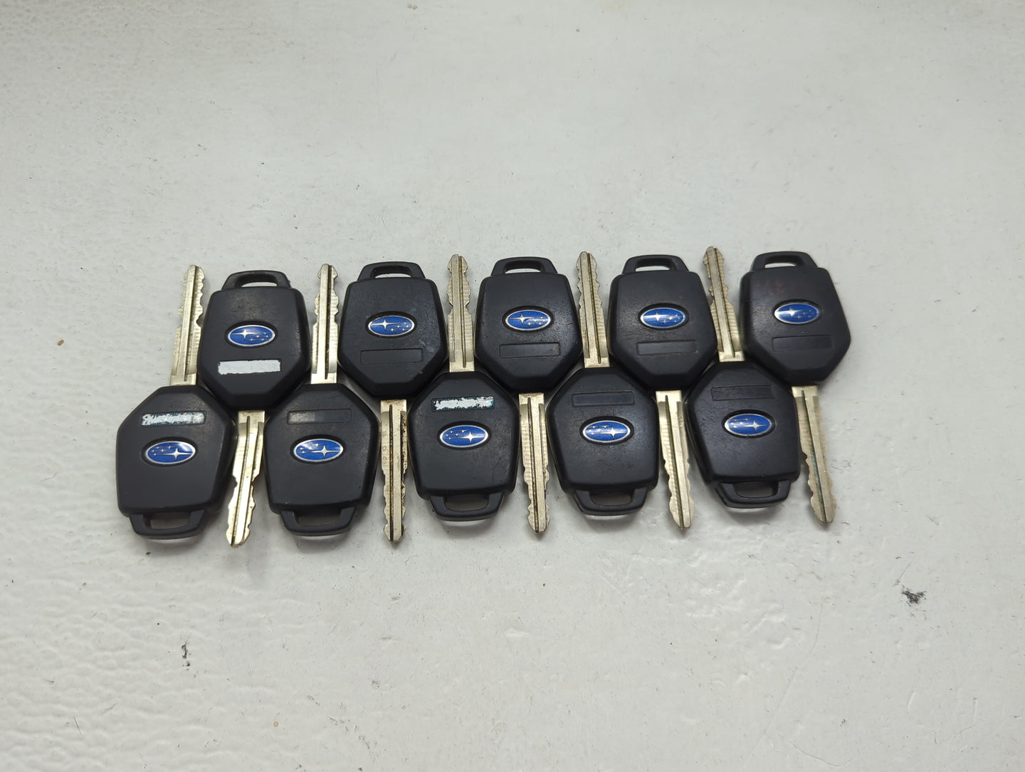 Lot of 10 Subaru Keyless Entry Remote Fob MIXED FCC IDS 1474175 - Oemusedautoparts1.com