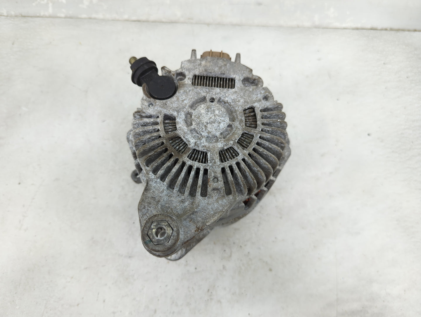 2017-2018 Subaru Forester Alternator Replacement Generator Charging Assembly Engine OEM Fits Fits 2017 2018 OEM Used Auto Pa