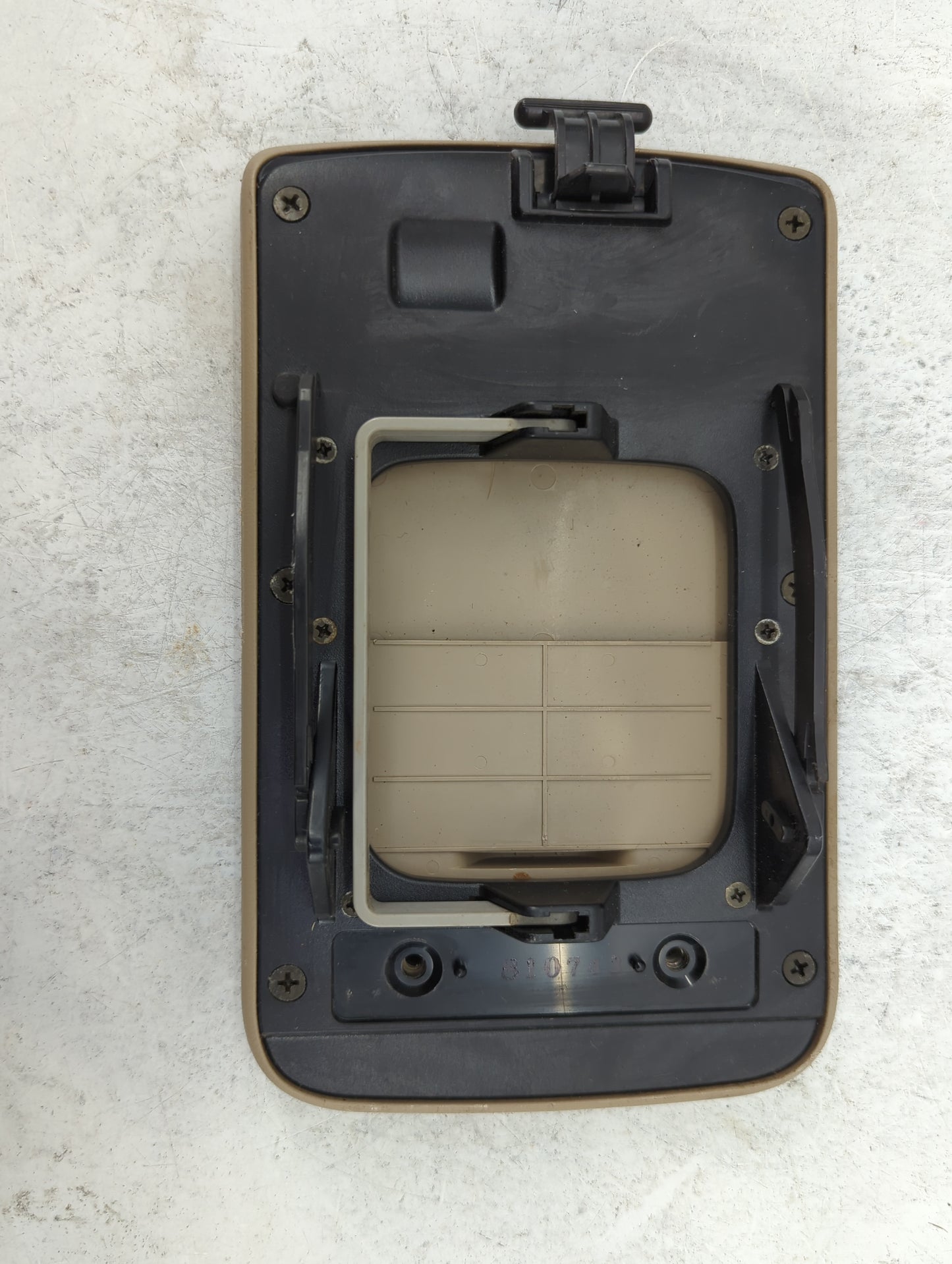 1998-2002 Subaru Forester Center Console Armrest Cover Lid Fits Fits 1998 1999 2000 2001 2002 OEM Used Auto Parts - Oemuseda
