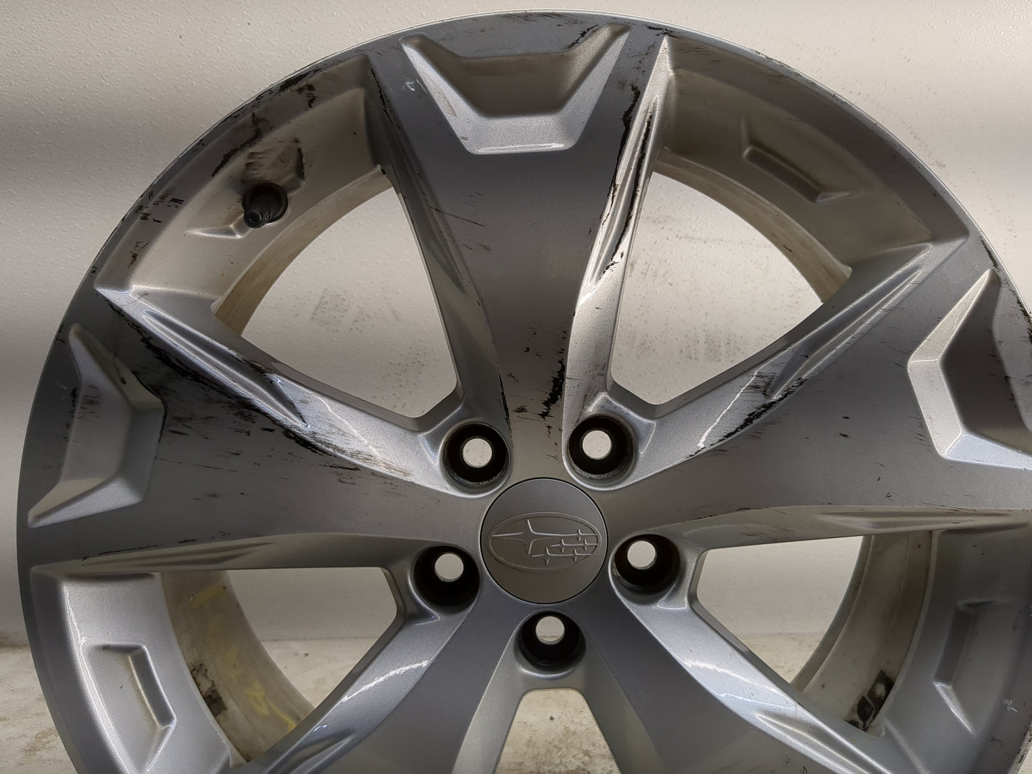 2014-2016 Subaru Forester Oem Wheel Rim - Oemusedautoparts1.com